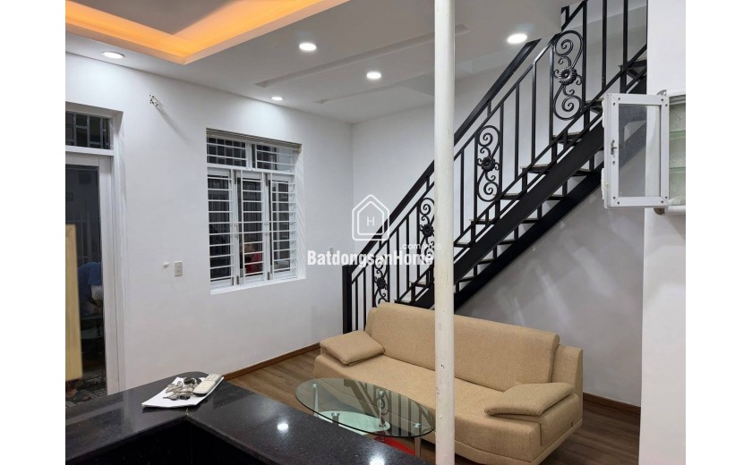 bán nhà 2 tầng gần chợ phương sài – ngang 7m hiếm – giá 3 tỷ